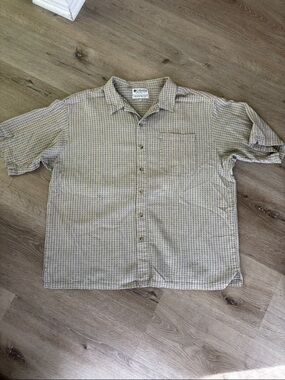 Columbia Men's 100% Cotton Short Sleeve Button-Down Shirt - Tan Plaid